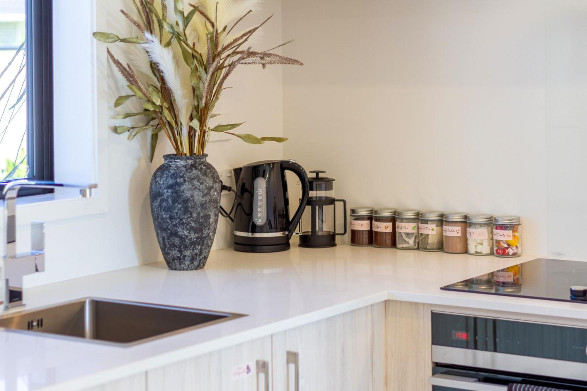 Escape At The Park: 1 Bed 1 Bath W/Carpark Apartment Christchurch Exterior photo
